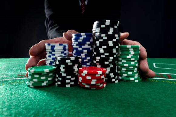 4-Betting vs. Different Poker Player Types: Adjusting Your Approach